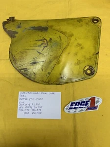 OEM SUZUKI R.H SIDE PANEL (47111-41100) RM250, RM370, RM400, PE250 AHRMA MX - Picture 1 of 6