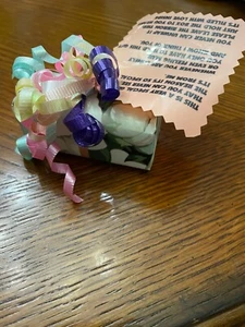 MI02 A GIFT FOR A FRIEND-MAKES A GREAT TABLE PARTY FAVOR-THE ELDERLY LOVE THIS - Picture 1 of 3