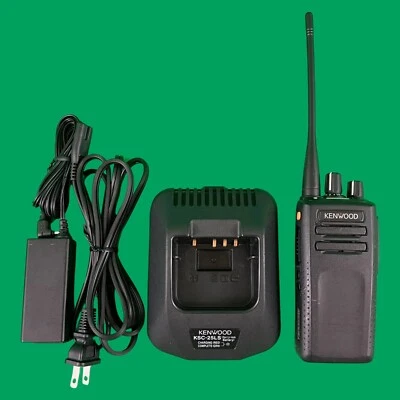 Kenwood NX-3320-K / NX 3320 Two Way Radio / NexEdge / Digital / 400-520 MHz - Image 1 of 4