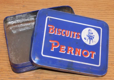 vintage BOITE à BISCUITS PERNOT Leonetto Cappiello CORNAUD basse indre DIJON box - Photo 1/4