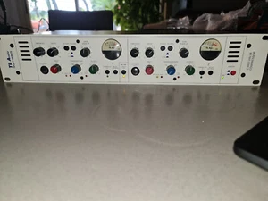 TL Audio Ivory C-5021 Compressor hybride valve / solid state - Imagen 1 de 4