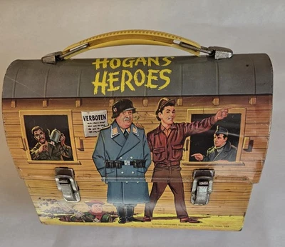 Lonchera metálica Aladdin Hogan’s Heroes 1966 vintage Foto 1 de 4