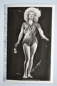 - VIRGINIA MAYO vintage REAL PHOTO POSTCARD 1950s - - Picture 1 of 2