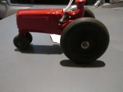 Tractor de hierro fundido vintage Foto 1 de 4