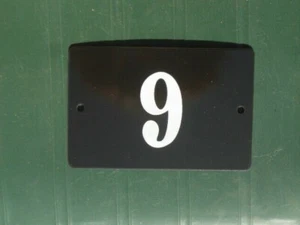 PLAQUE EMAILLEE NUMERO DE RUE EMAIL VERITABLE 800°C N° MAISON N° 9 NS FAB FRANCE - Picture 1 of 1