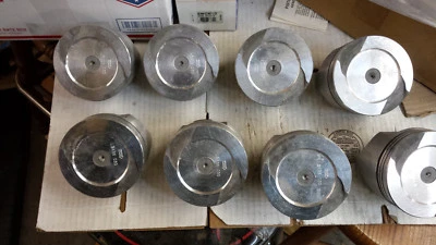 PISTONES FORJADOS FORD 351M L2436F DIÁMETRO ESTÁNDAR TRW OBSOLETOS Foto 1 de 3