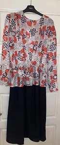 Ladies Vintage Size 14 - 16 Red Black Red Floral Dress. 1970 80s - Picture 1 of 4