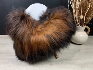 Real Icelandic Sheepskin Rug Pelt / Natural Sheepskin Pet Dog Bed Seat Cover - Picture 1 of 10