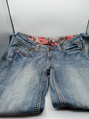 Pantalones de mezclilla para mujer ADIKTD talla 12 32W 31 entrepierna botones rosas, bolsillos bordados tachuelas Foto 1 de 4