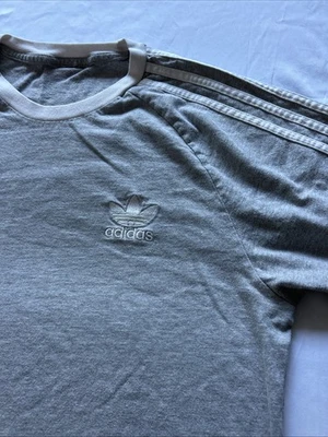 Camiseta vintage Adidas Trefoil Ringer talla M gris Foto 1 de 4