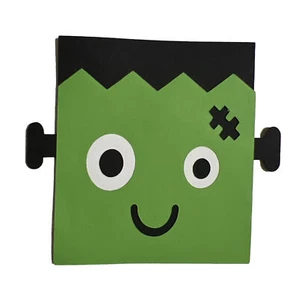 Pieza de papel Frankenstein de Halloween hecha a mano con cartulina para álbumes de recortes - Imagen 1 de 5