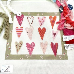 Pippin Handpainted Needlepoint Kit canvas 12 Funky fun whimsical hearts 13 count - Imagen 1 de 1