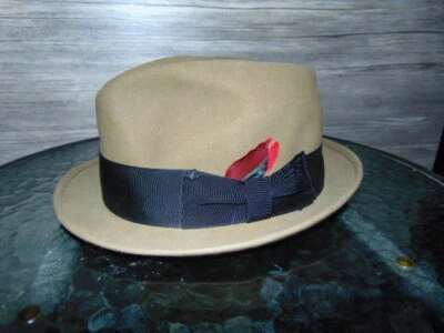 Vintage Dobbs Fedora Size 6 7/8 BEIGE - Image 1 of 4