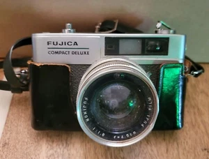 Fujica Compact Deluxe 35mm Rangefinder Camera w/Fujinon f1.8 4.5cm Lens ungetestet - Bild 1 von 7