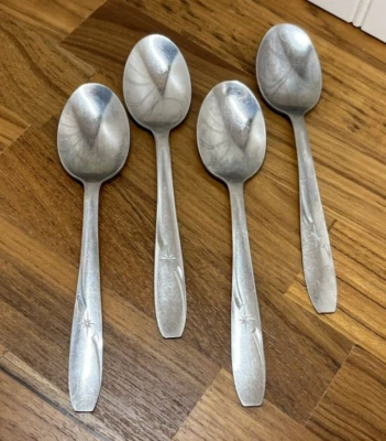 Lote de 4 colheres de chá de aço inoxidável Wallace North Star Walco vintage - Imagem 1 de 4