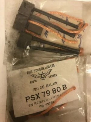 Broom Set (Carbon) PSX 79-80B For Citroen DS 21, Peugeot 403D 404D - Image 1 of 2