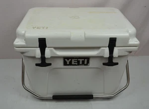 Yeti Roadie 20 Qt white Cooler - Picture 1 of 6