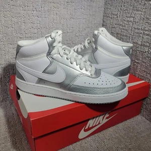 Nike Court Vision Mid weiß metallic silber Sportschuhe Damengröße 8,5,9,10 - Bild 1 von 10