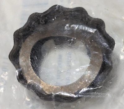 Bloqueo de tuerca de buje Mopar genuino 4293167 NUEVO OEM Dodge Chrysler Jeep Foto 1 de 4