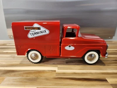 Vintage Tonka TERMINIX Service Truck - repaint - Cab 1960 with 1961 grill/bumper - Image 1 of 4