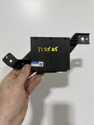 2015-2017 Toyota Camry A/C Temperature Amplifier Control Module OEM 88650-06671 - image 1 of 4