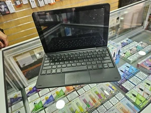 Linx 1010E Windows 10 Tablet PC w/Keyboard 32GB Storage 10.1" Screen 2GB RAM - Picture 1 of 3