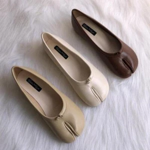 Scarpe corte ballerine donna moda pelle fiocco tabi punta spaccata tacco medio - Foto 1 di 23