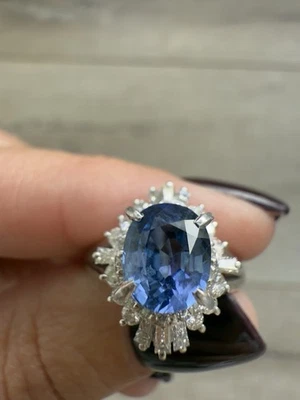 Hermoso anillo de platino con zafiro natural y diamantes 2,32tcw Foto 1 de 4