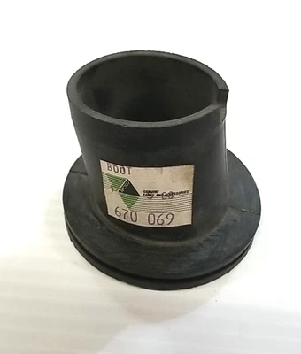 NEW OEM ARCTIC CAT Jag Carb Boot . 0670-069  ARTIC - Image 1 of 4