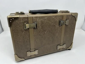 *FOR PARTS/REPAIR* Sizzix Vagabond Suitcase Die Cutting Embossing Machine - Picture 1 of 5