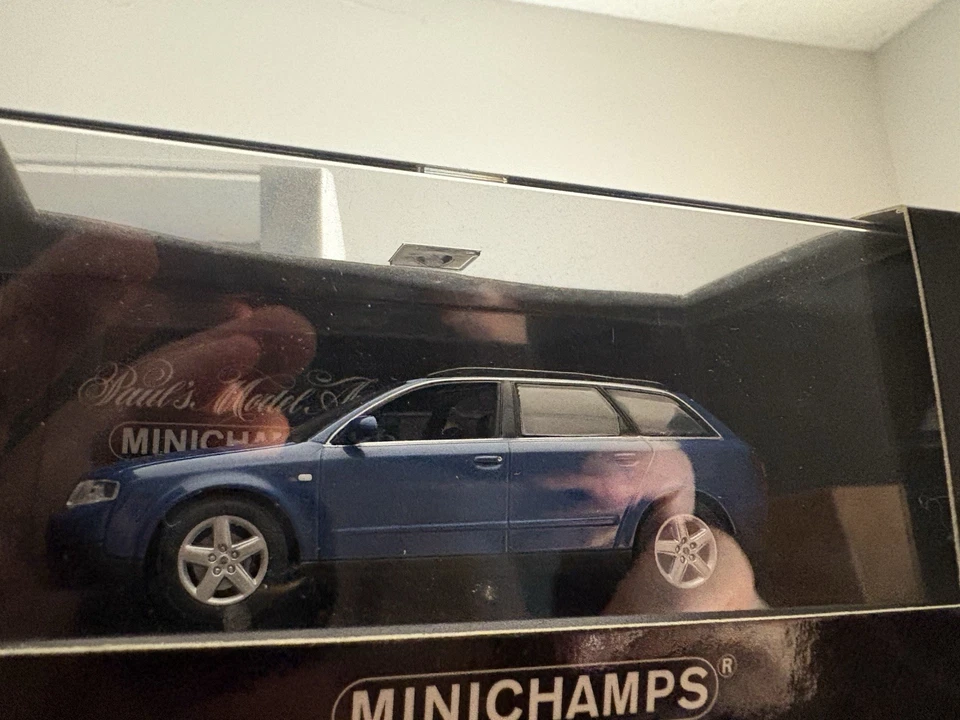 1/43 Minichamps 2001 2002 2003 Audi A4 Avant 3.0 B6 Foto 1 de 1