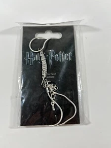 Collar pluma de pluma de Harry Potter, de The Carat Shop NUEVO - Imagen 1 de 2