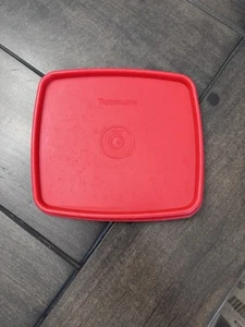 Tupperware 310 Replacement Rectangle Red Lid ONLY 310 5” - Picture 1 of 5