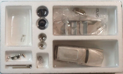 TIN WIZARD 1963 Volvo 122 Amazon Kombi unlackiert 1/43 Zinnlegierung Bausatz