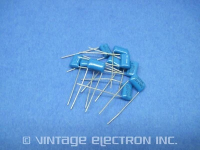 (10) Condensadores de película de poliéster de plomo radial: 0,022uF 10 % 63 V - Hecho en Taiwán Foto 1 de 4