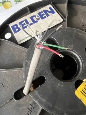 Belden 8777 060 3 pares de cables blindados 22 AWG.  500 ft. 152 MTR. Foto 1 de 4