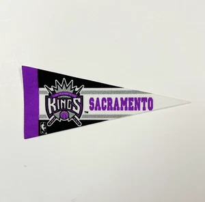 Mini banderín de fieltro PromoPatriot Sacramento Kings 9x4 pulgadas - baloncesto oficial de la NBA - Imagen 1 de 1