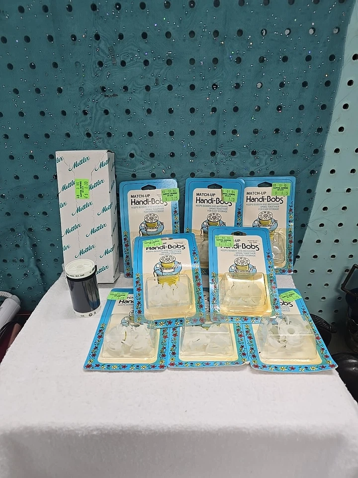 Mettler Stick-+Stopfgarn Thread Art 248, 5 Rolls & 8 Packs Handi-Bobs #C85 - Image 1 of 4