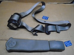 chevy express 3500 seat belt buckle