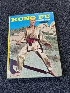 Kung Fu Authorised Edition Annual 1975 – Brown Watson – Hardback HB - Imagen 1 de 4