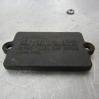 1983 Yamaha Venture Royale 1200 XVZ12 Rear Brake Master cylinder Reservoir Cover - Image 1 of 4