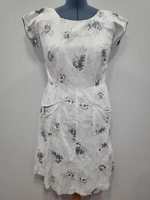 Vintage 1950s Flower Print Light Blue Dress June Page Volup Plus (B-40" W-35") - Image 1 of 4