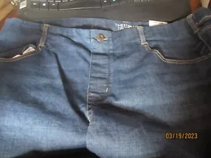 Time and Tru Jeans Women's Dark Denim Mid-Rise Straight Leg NEWW/TAGS XXL (20) - Picture 1 of 3