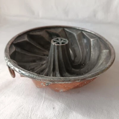 ANCIEN MOULE A KOUGLOF EN CUIVRE - Photo 1/3