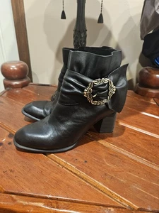Spring Step Q-Milagros Size 39 Genuine Leather High Hills Black Bow - Picture 1 of 9