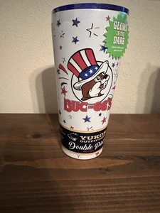 NWT Buc-ee’s 4th Of July Glow In The Dark 32 Oz.  - Picture 1 of 8