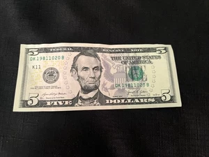 2021 BIRTHDAY - ANNIVERSARY YEAR NOTE October 20, 1981 19811020 $5 Bill - Picture 1 of 3