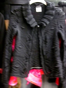Chanel Cardigan, schwarz , durchbrochenes Muster frz.Gr. 38 - Bild 1 von 8