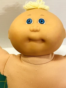 Vintage 14" Cabbage Patch Preemie Doll 1982 Blonde Hair Tuft Blue Eyes SS - Picture 1 of 6