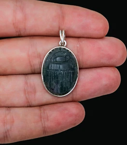 Unikat Ägyptischer Anhänger SCARAB Antik Smaragd Stein massiv Silberrahmen 70er - Bild 1 von 4